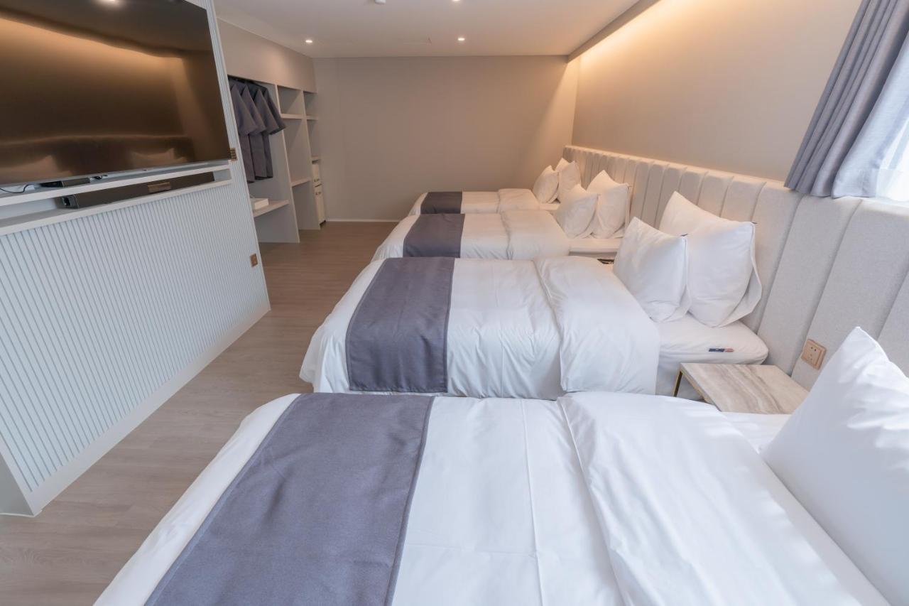 Denbasta Central Hotel Seomyeon Busan Eksteriør billede