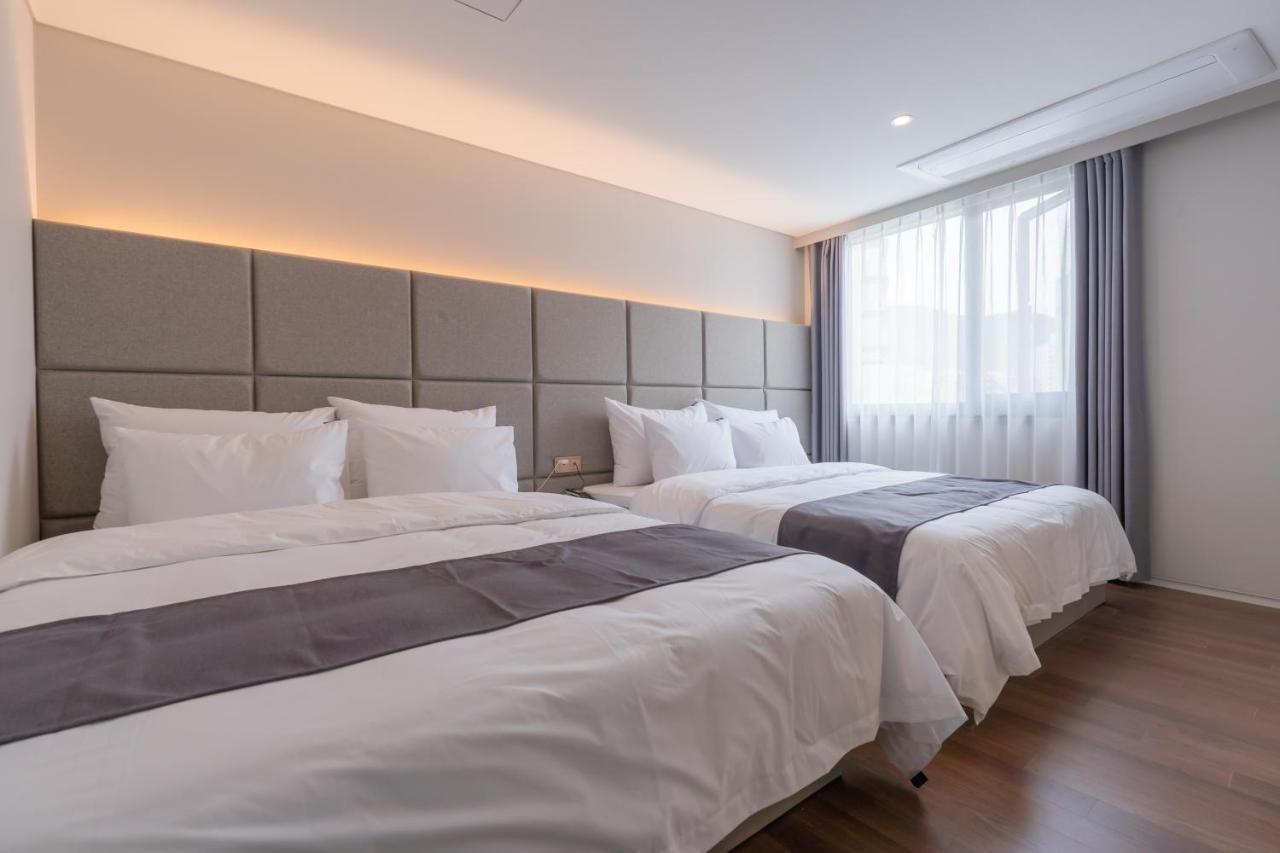 Denbasta Central Hotel Seomyeon Busan Eksteriør billede