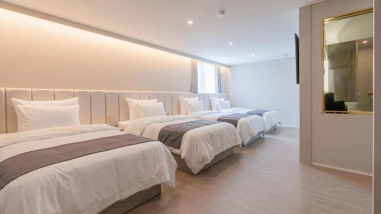 Denbasta Central Hotel Seomyeon Busan Eksteriør billede