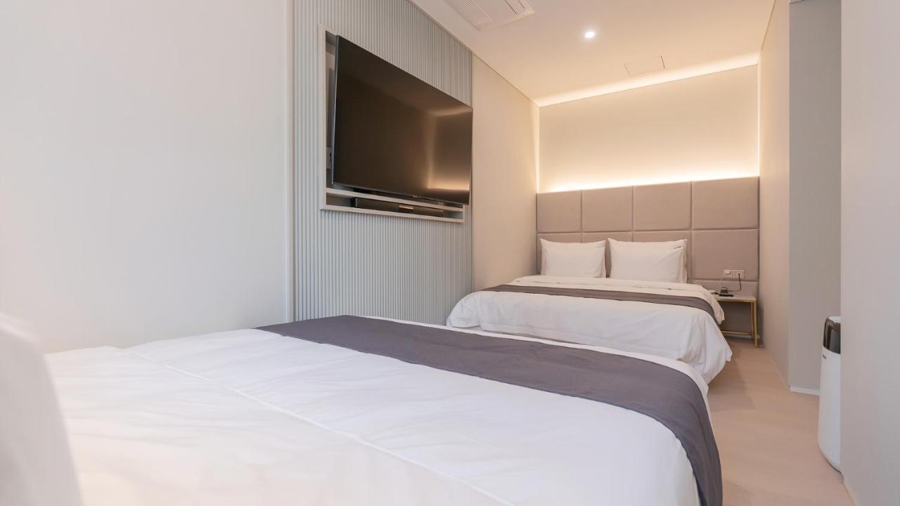 Denbasta Central Hotel Seomyeon Busan Eksteriør billede